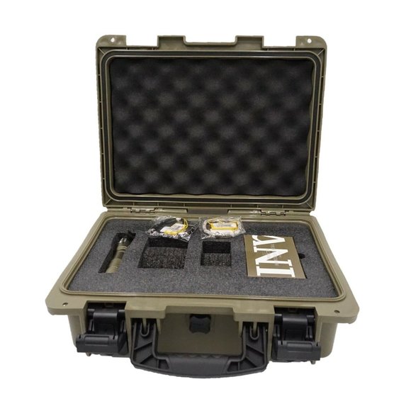 INVICTA GREEN PATCH 1 SLOT DIVE CASE W/ SPEAKER & LED FLASHLIGHT - Picture 3 of 5